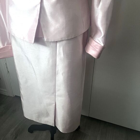 Elite Champagne 3-Pc Skirt Suit Shoulder‎ Ruffle Rhinestone C-Button Closure - Picture 10 of 13